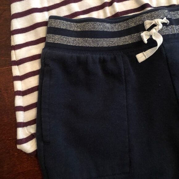 Joggers , shirt and jacket bundle - Picture 9 of 11